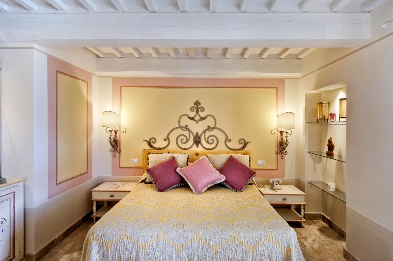 Il Falconiere Relais & Spa image