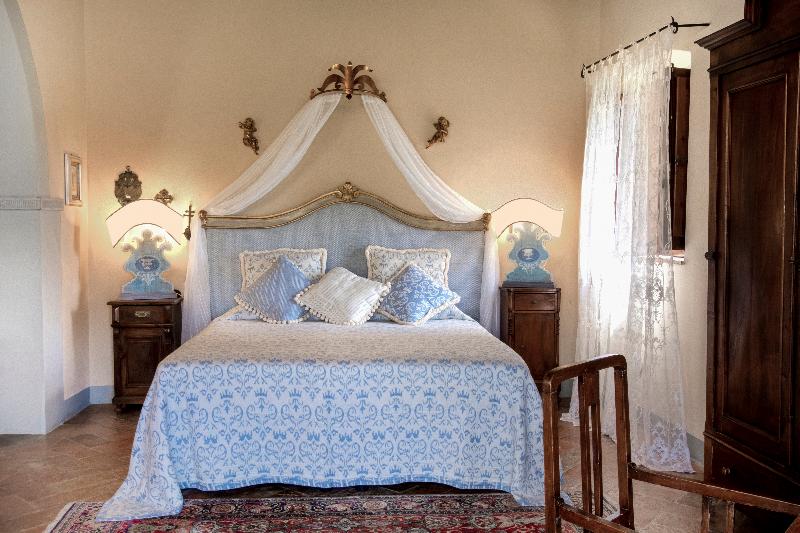 Il Falconiere Relais & Spa image