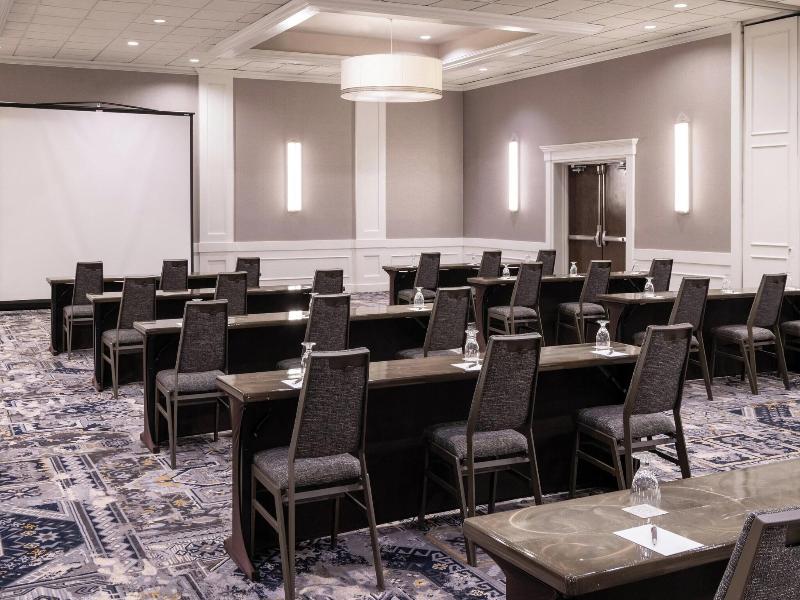 Four Points by Sheraton Ann Arbor image