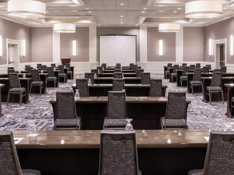 Four Points by Sheraton Ann Arbor image