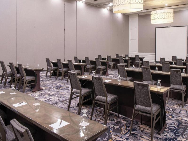 Four Points by Sheraton Ann Arbor image