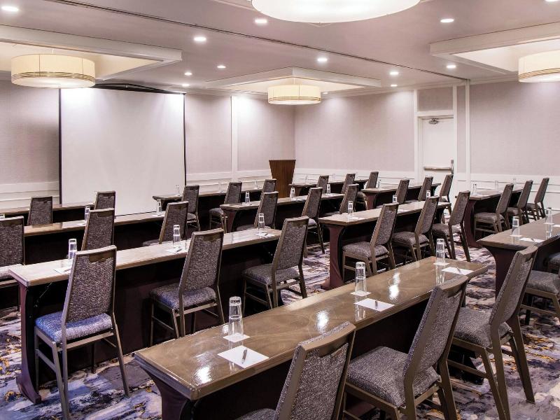 Four Points by Sheraton Ann Arbor image