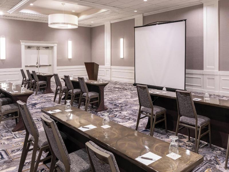 Four Points by Sheraton Ann Arbor image