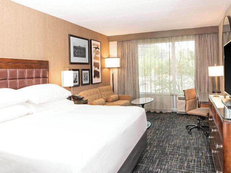 Four Points by Sheraton Ann Arbor image