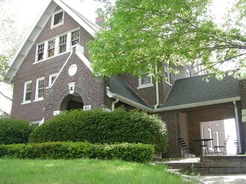 Iowa House image