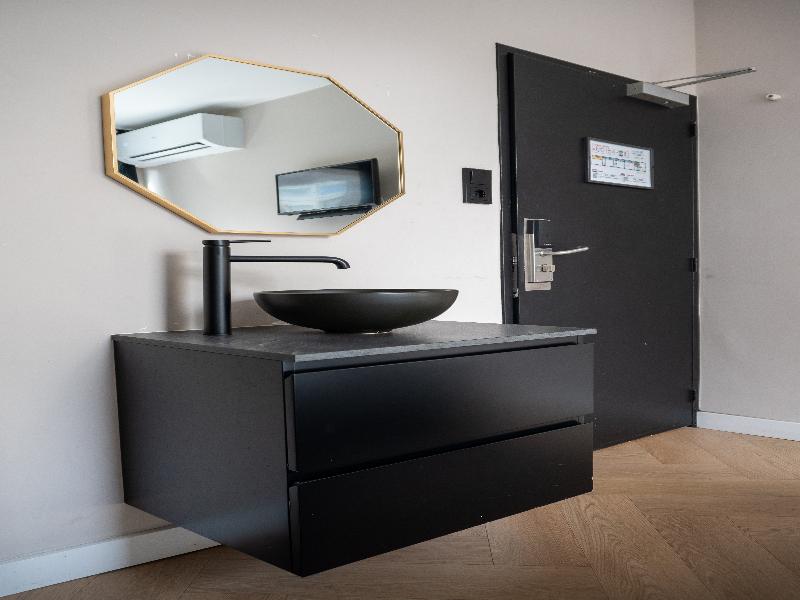 Hotel 83 image