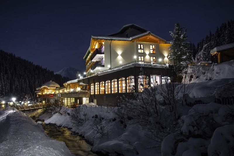Berghotel Hochfügen image