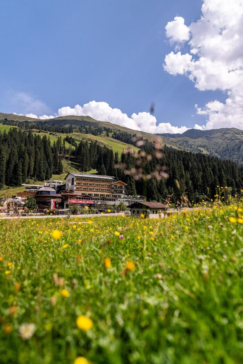Berghotel Hochfügen image