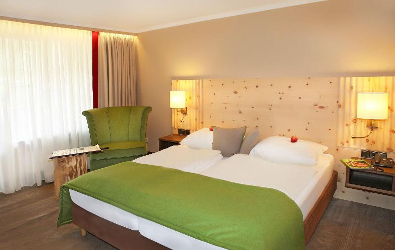 Berghotel Hochfügen image