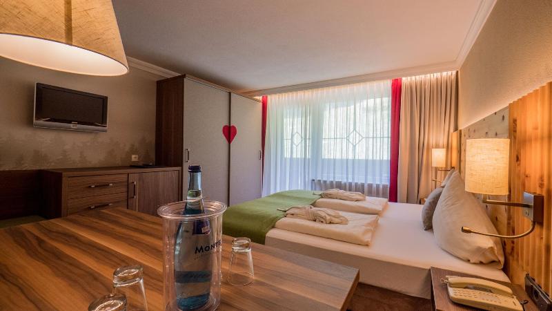 Berghotel Hochfügen image