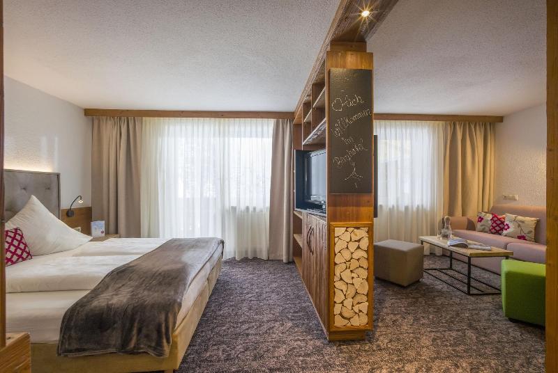Berghotel Hochfügen image