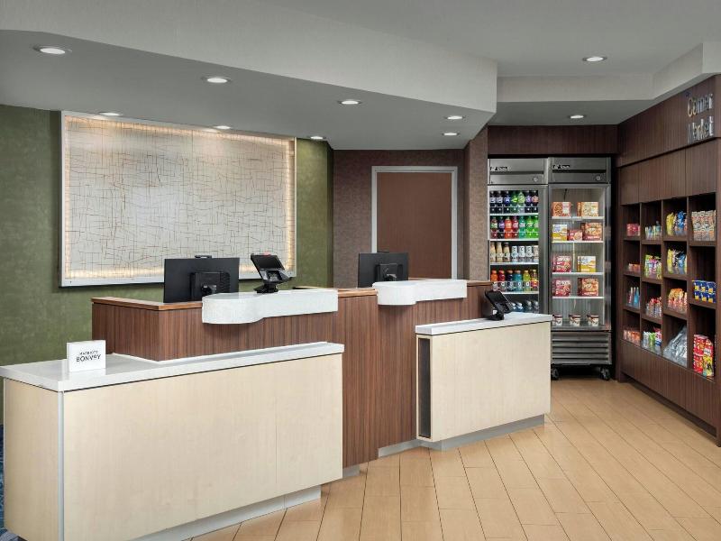 Fairfield Inn & Suites Albuquerque Airport