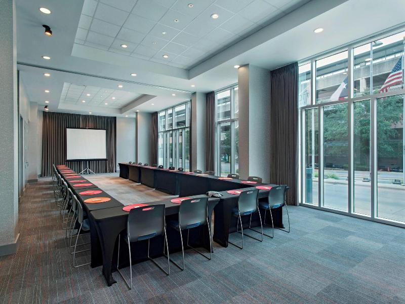 Aloft Austin at the Domain image