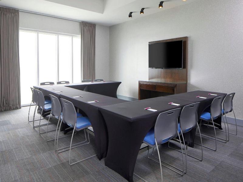 Aloft Austin at the Domain image