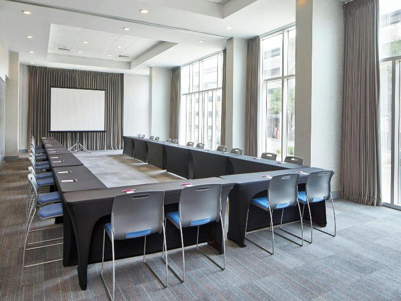 Aloft Austin at the Domain image