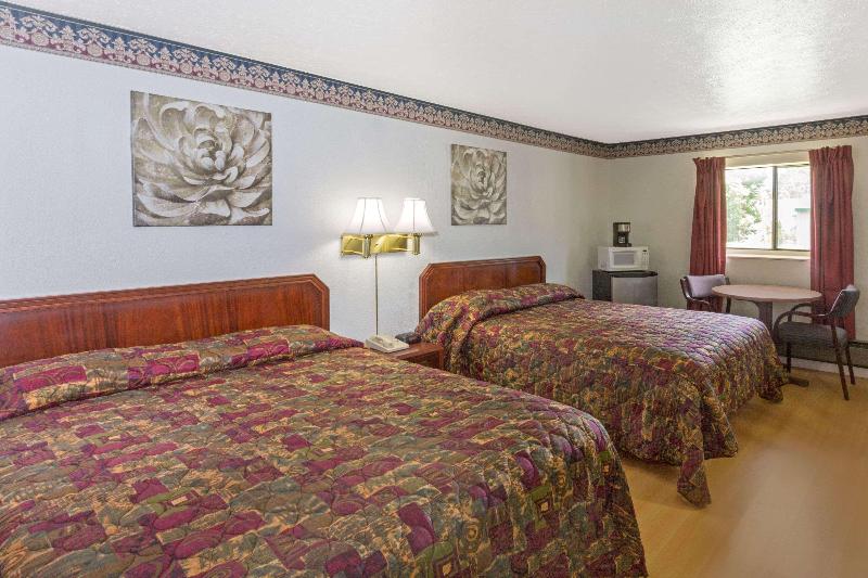 Knights Inn Athens image