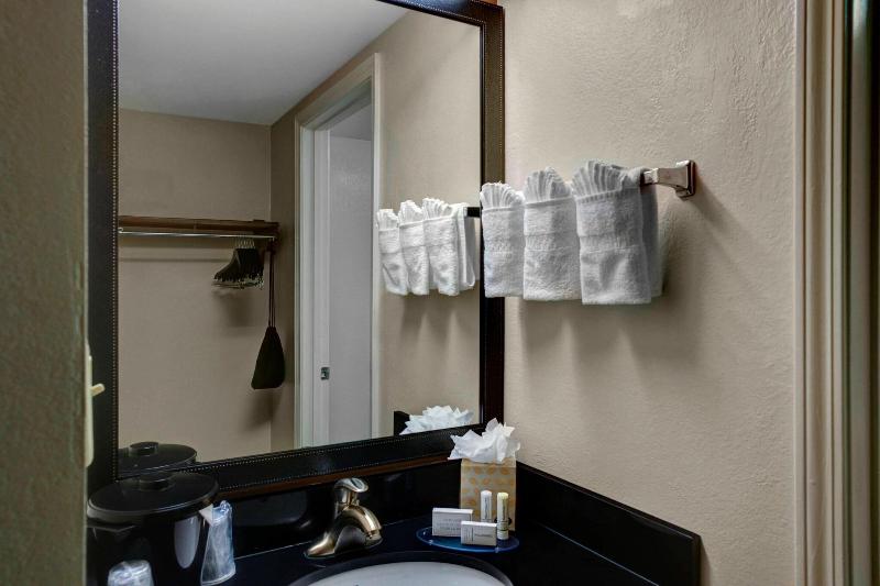 Fairfield Inn & Suites Atlanta Alpharetta image