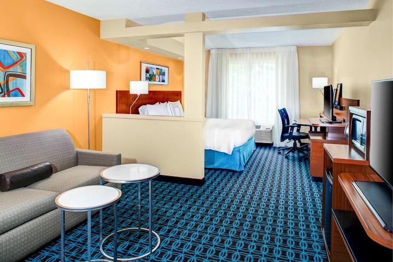 Fairfield Inn & Suites Atlanta Alpharetta image