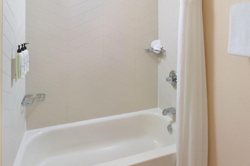 Fairfield Inn & Suites Atlanta Alpharetta image