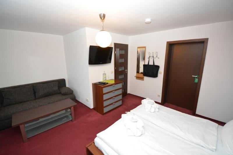 Sporthotel Schulenberg image