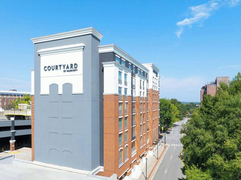 Courtyard By Marriott Athens Downtown – Athens, GA