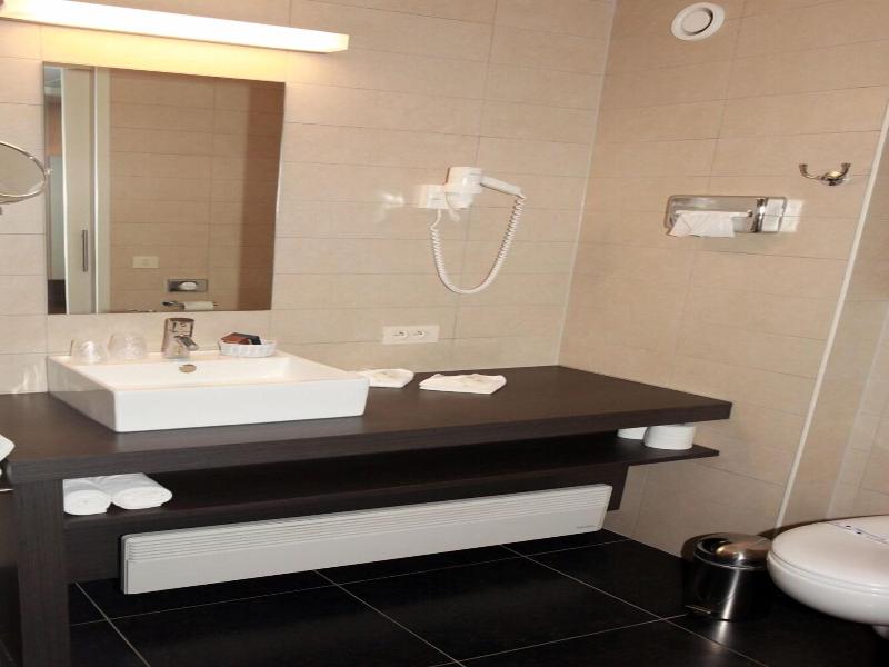 Cleythil image