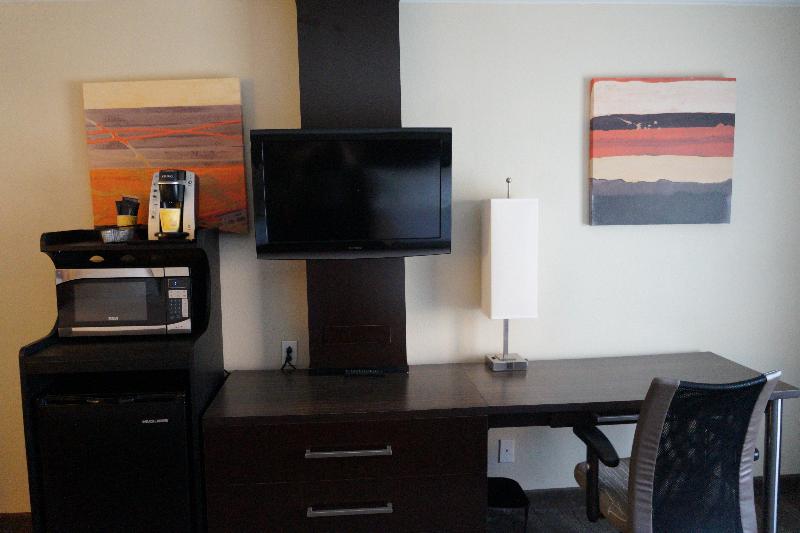Holiday Inn Portsmouth Downtown image