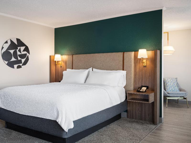 Holiday Inn Portsmouth Downtown image
