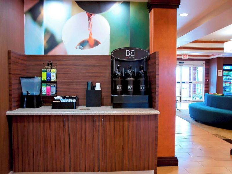 Fairfield Inn and Suites Ames image
