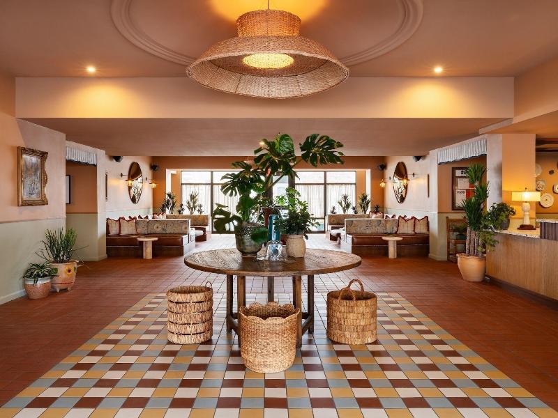 The Hotel Blue