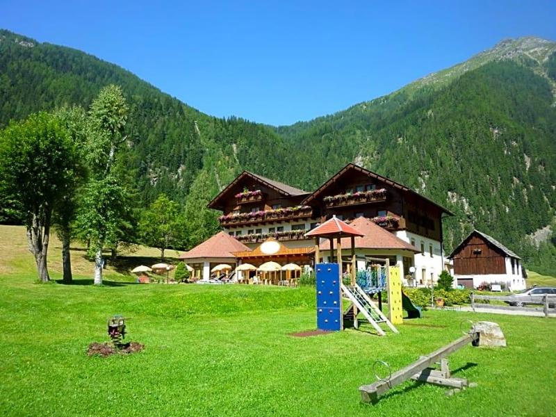 Alpenhotel Badmeister image