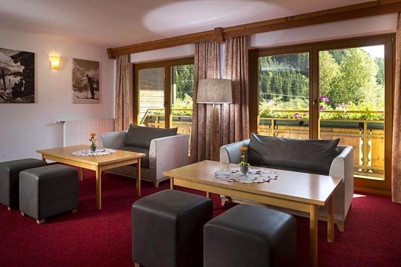 Alpenhotel Badmeister image