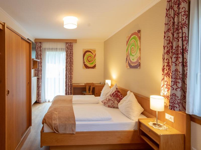 Alpenhotel Badmeister image