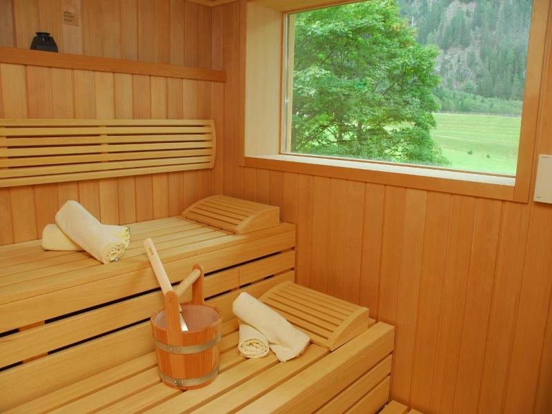 Alpenhotel Badmeister image
