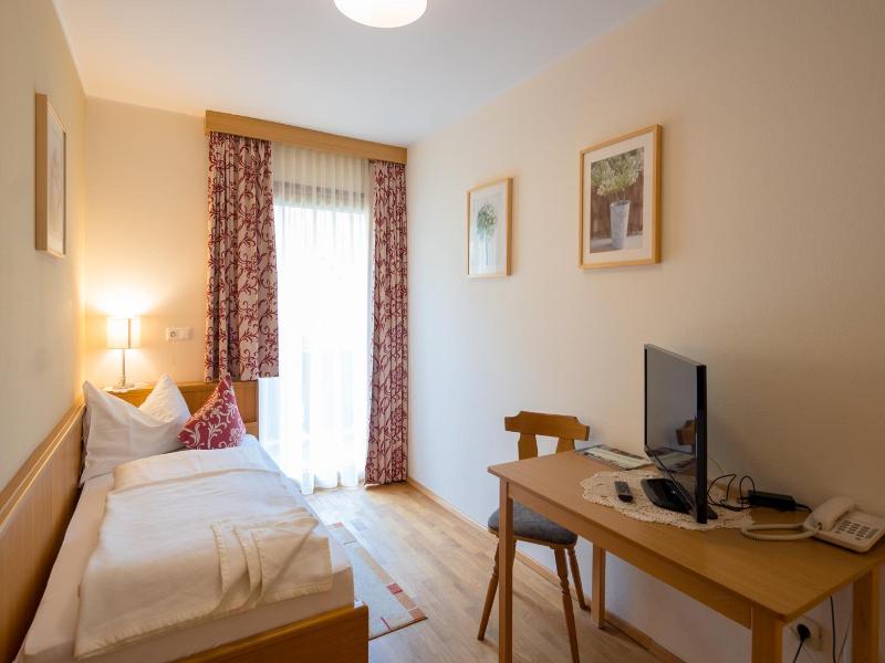 Alpenhotel Badmeister image