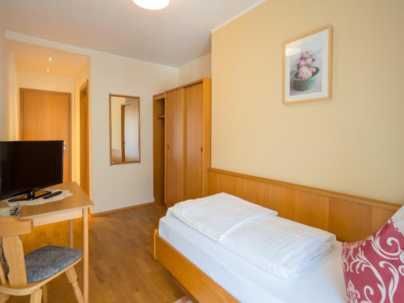 Alpenhotel Badmeister image
