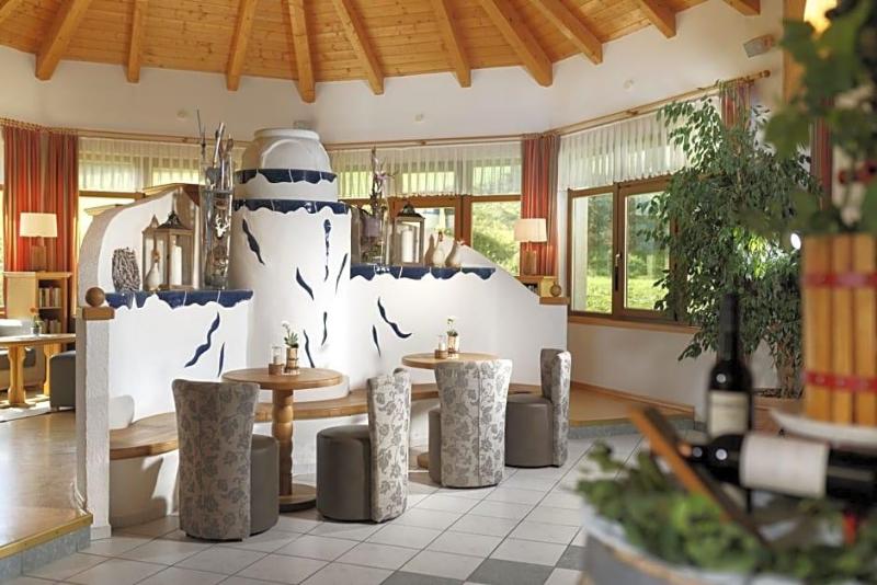 Alpenhotel Badmeister image