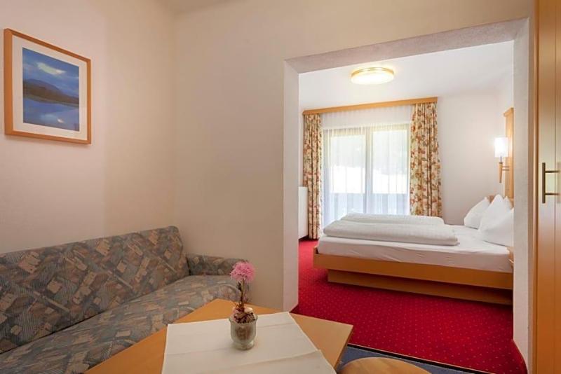 Alpenhotel Badmeister image