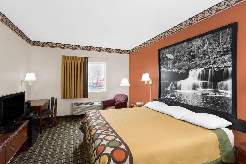 Super 8 by Wyndham Athens image