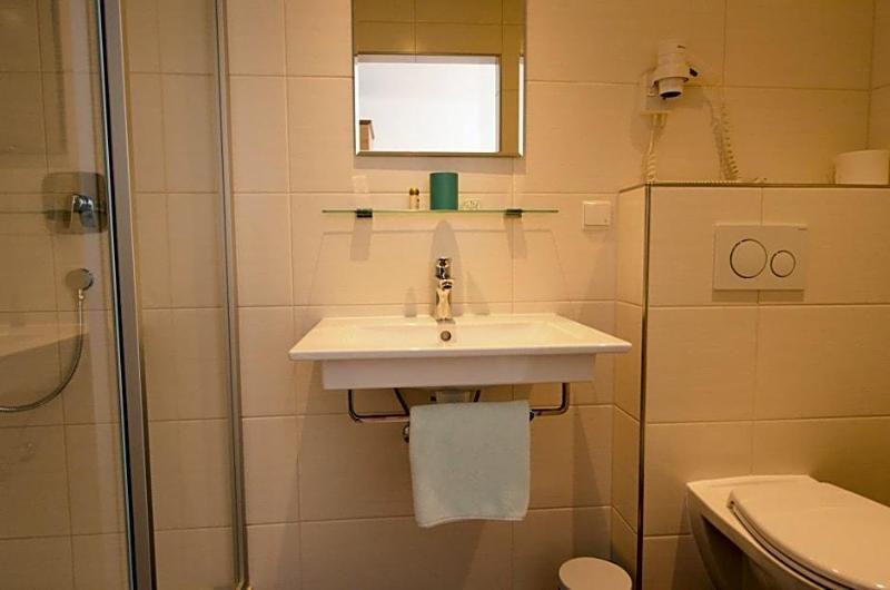 Zita image