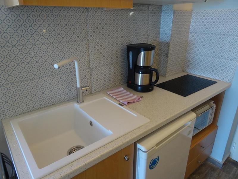 Thalassa House Apartments image