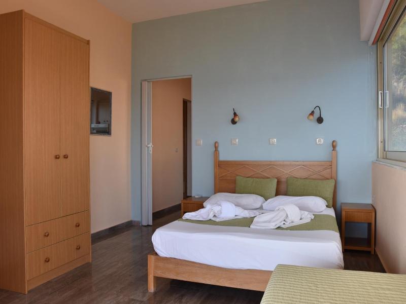 Thalassa House Apartments image