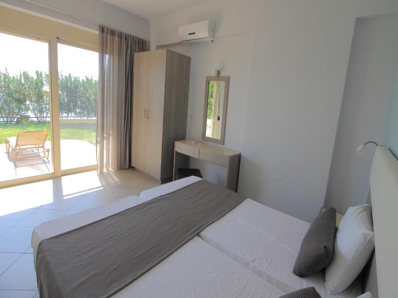 Thalassa House Apartments image
