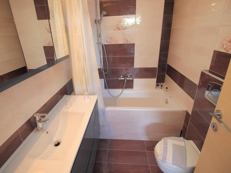 Thalassa House Apartments image