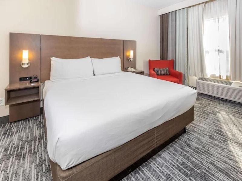 Country Inn & Suites by Radisson, Smyrna, GA image