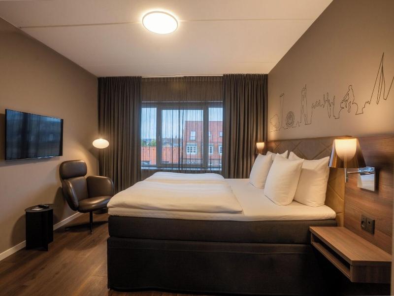 Radisson Blu Limfjord Hotel, Aalborg image