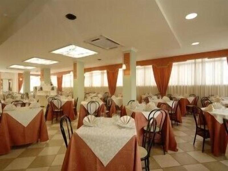 Mocambo image