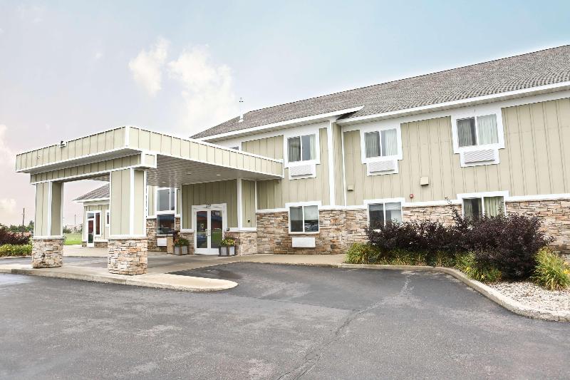 Crossings Inn & Suites by GrandStay image
