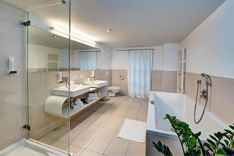 Boutique Hotel Steinerwirt image