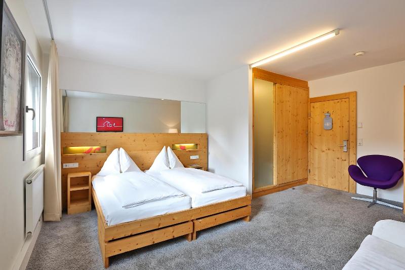 Boutique Hotel Steinerwirt image